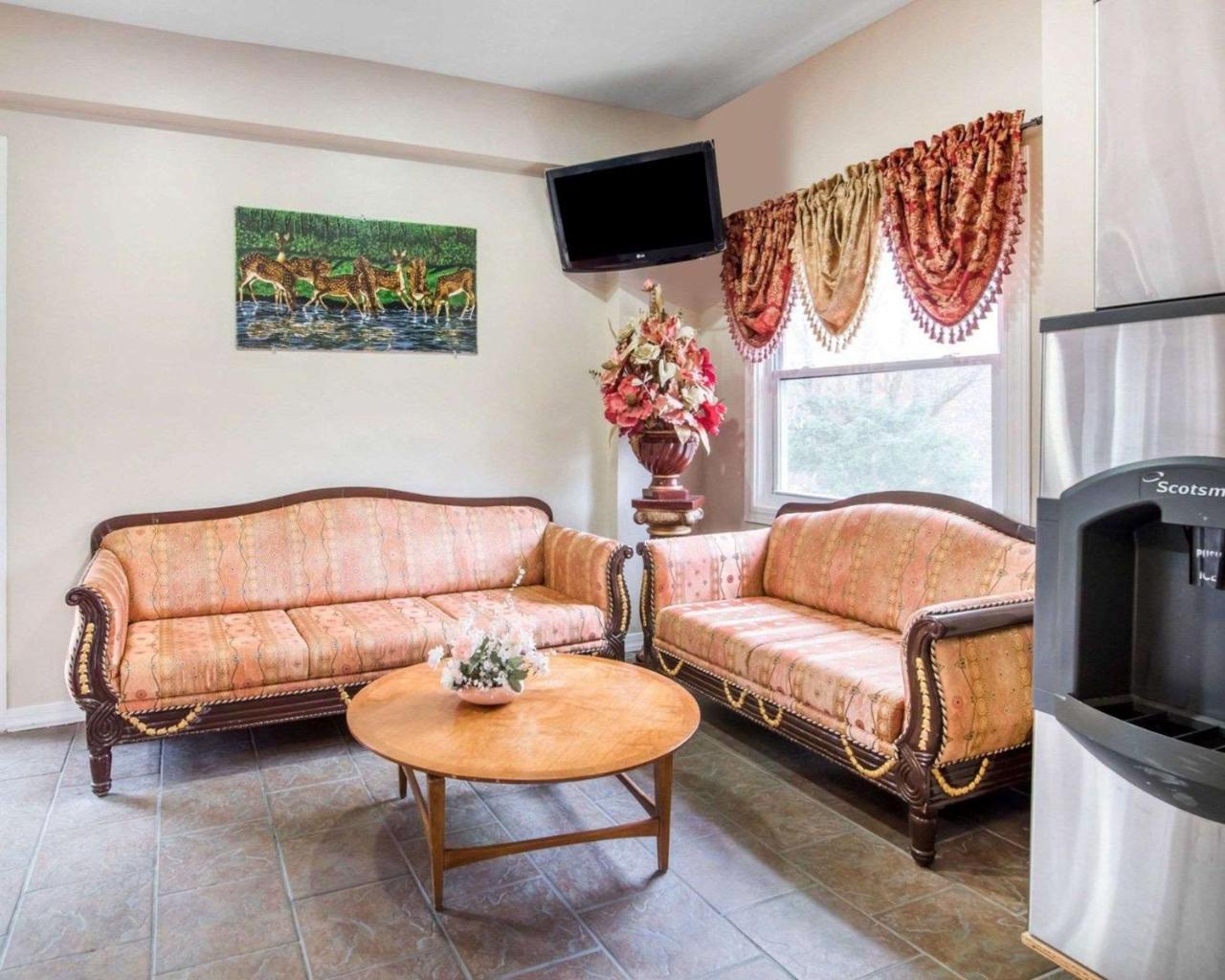 Econo Lodge New Paltz Dış mekan fotoğraf